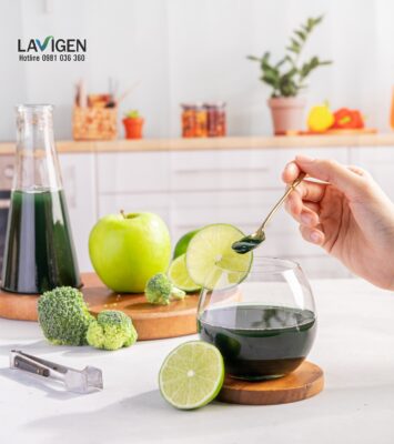 Dùng tảo tươi Spirulina Lavigen mỗi ngày giúp Tăng cường hoạt động của ruột và giảm táo bón